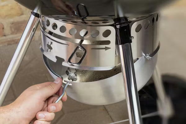 High-capacity ash catcher